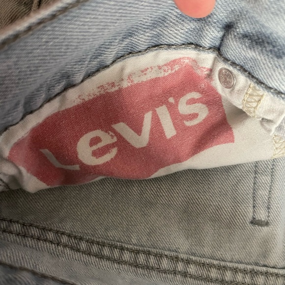Levi’s 511 Light Washed Distressed Jeans Size 34x32 run Small - Picture 2 of 12